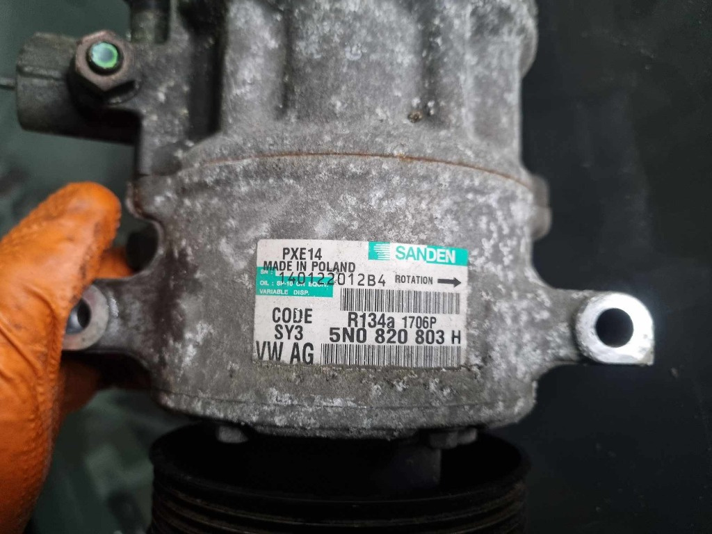 Compresor clima 5N0820803H VW Passat CC 