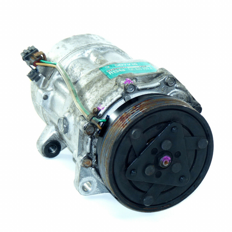 Compresor Clima AC VW Bora 1998/10-2000/10 2.3 V5 110KW 150CP Cod 7M3820803