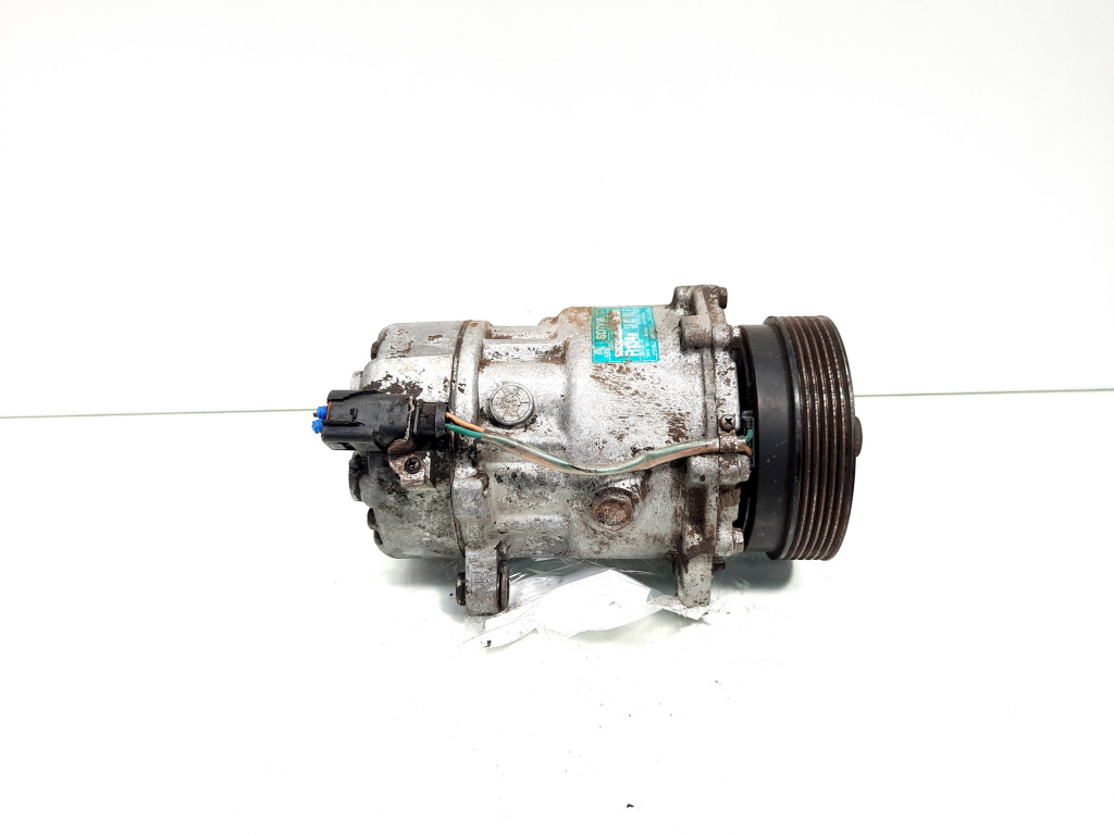 Compresor clima, cod 1J0820803F, VW Bora Combi (1J6), 1.6 benz, AVU (idi:528756)