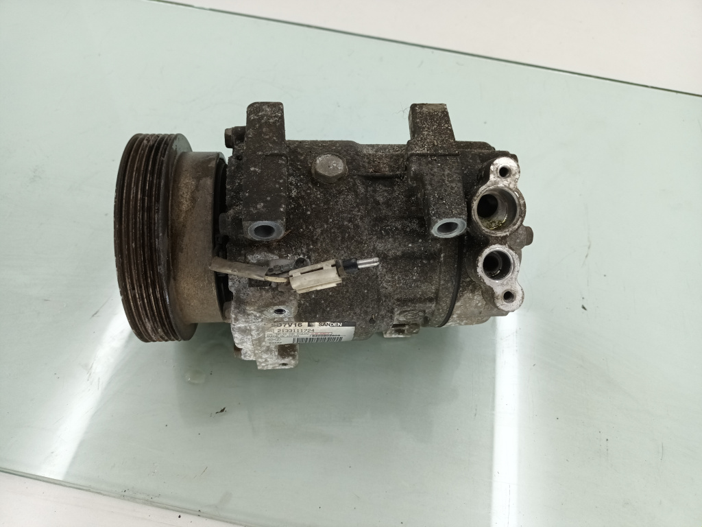 Compresor clima Dacia LOGAN 1.5 DCI K9K EU4 2006-2011 D6-4-2 8200802609 DezP: 16671