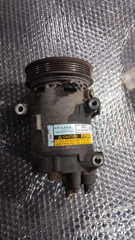 Compresor Clima Delphi 1.6 dci diesel 8200050141 Renault Megane 2