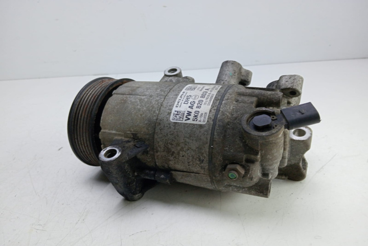 Compresor clima Delphi 5K0820803A Audi A