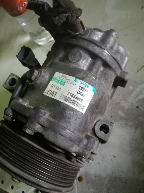 Compresor clima fiat grande punto 1.3 jtd cod 51893889