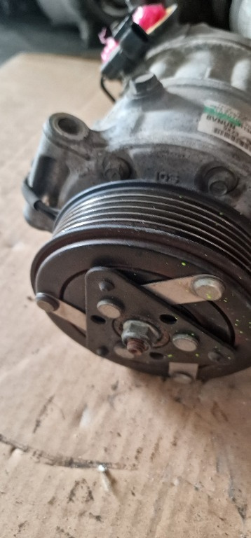 Compresor Clima Jaguar Range Rover 4 3.0