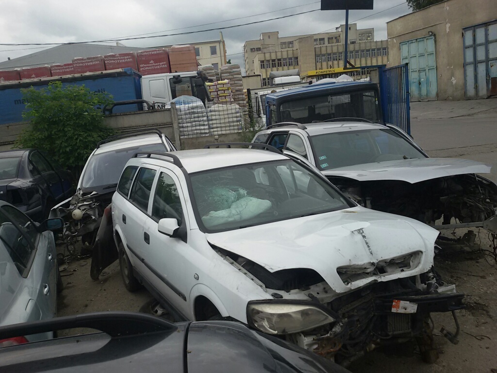 Compresor clima - Opel astra caravan 1.7 dti - 2001