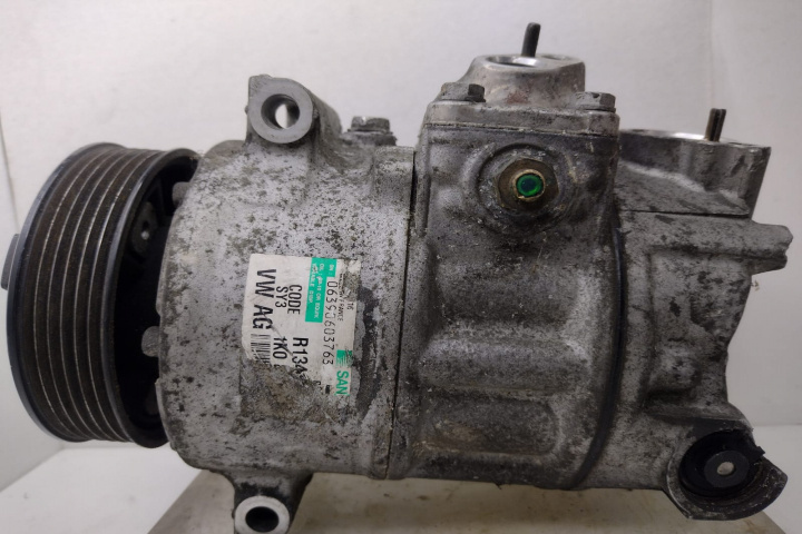 Compresor clima Sanden 2.0 BKD, BMM, CFHC, CLCB 1K0820803Q Volkswagen VW Passat B8 [2014 - 2020]