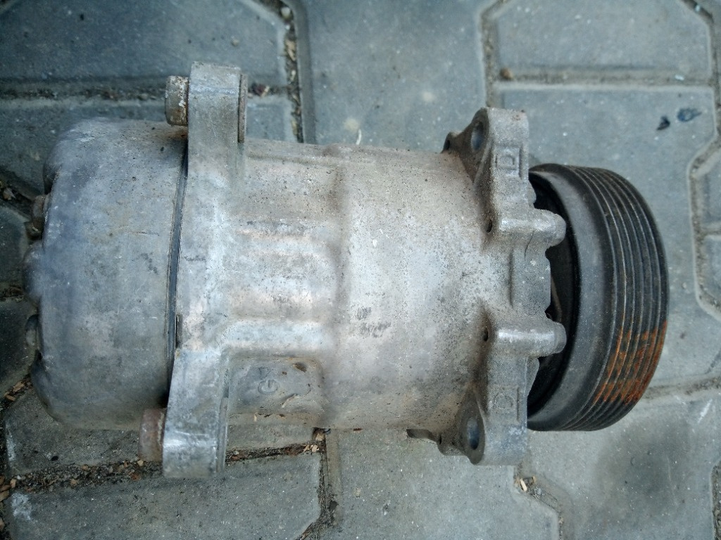 Compresor clima VW CADDY 2.0 SDI 2004-20