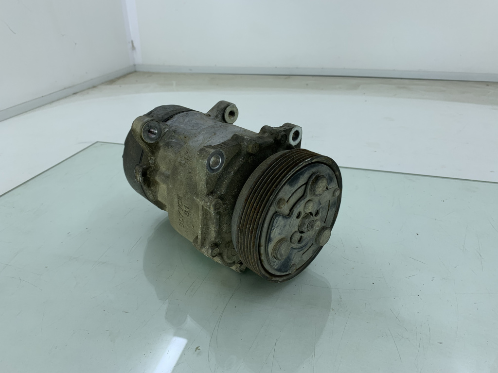 Compresor clima VW CADDY 2.0 SDI BST 2004-2010 7H0820803F DezP: 22976