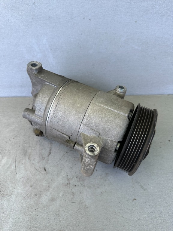 Compresor Clima Vw Passat B6 2.0 TDI cod