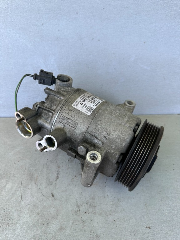 Compresor Clima Vw Passat B6 2.0 TDI cod 5q0820803d an 2013 - 2017
