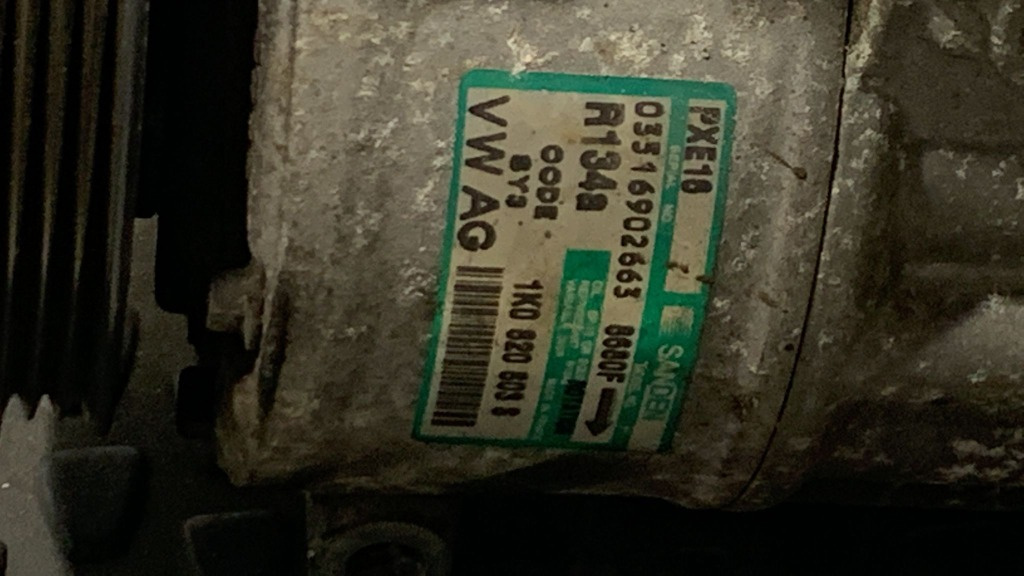 COMPRESOR CLIMA VW PASSAT B6 2006 2.0 TDI BKP COD 1K0 820 803 S (id: 120)