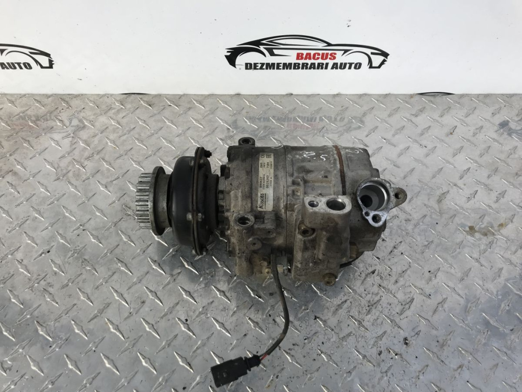 Compresor Clima Vw T5 Transporter 2.5 TDI Cod 890637