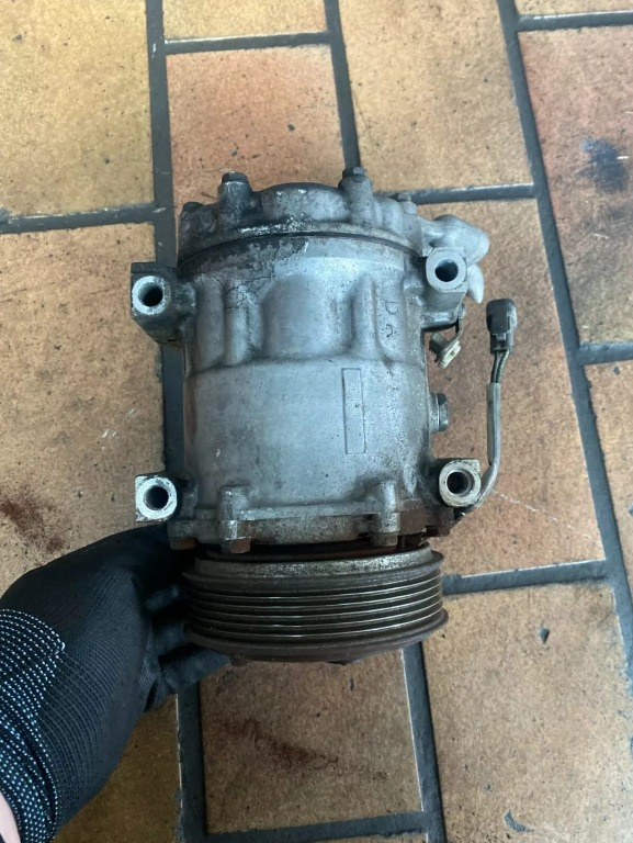 Compresor HHDA HHDB 1.6 tdci an fab 2003