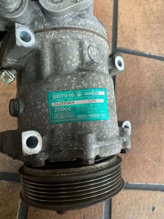 Compresor HHDA HHDB 1.6 tdci an fab 2003