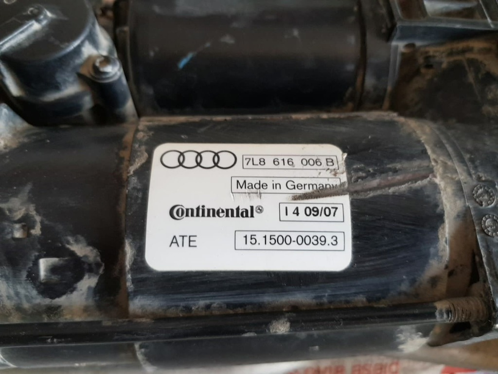 Compresor suspensie Audi Q7(4L) 4.2 TDI 