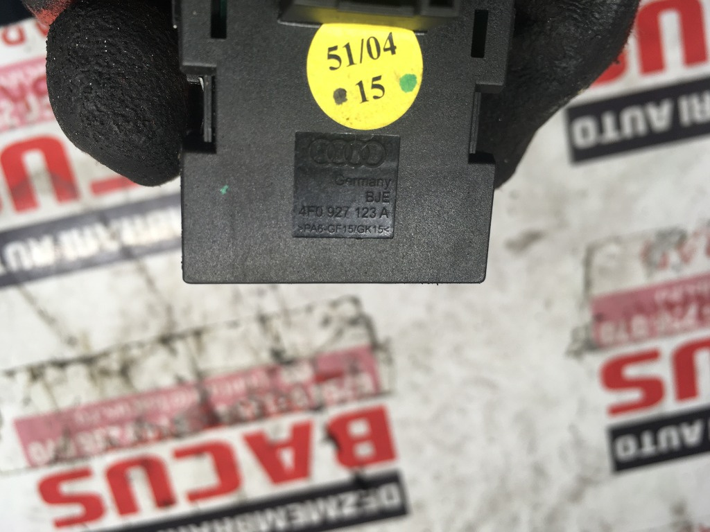 Comutator computer bord Audi A6 cod: 4f0