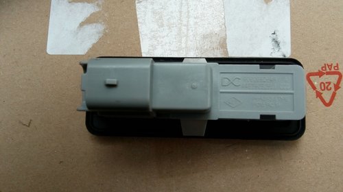 Comutator deschidere portbagaj Duster Lodgy Twingo 906069164R Nou Original
