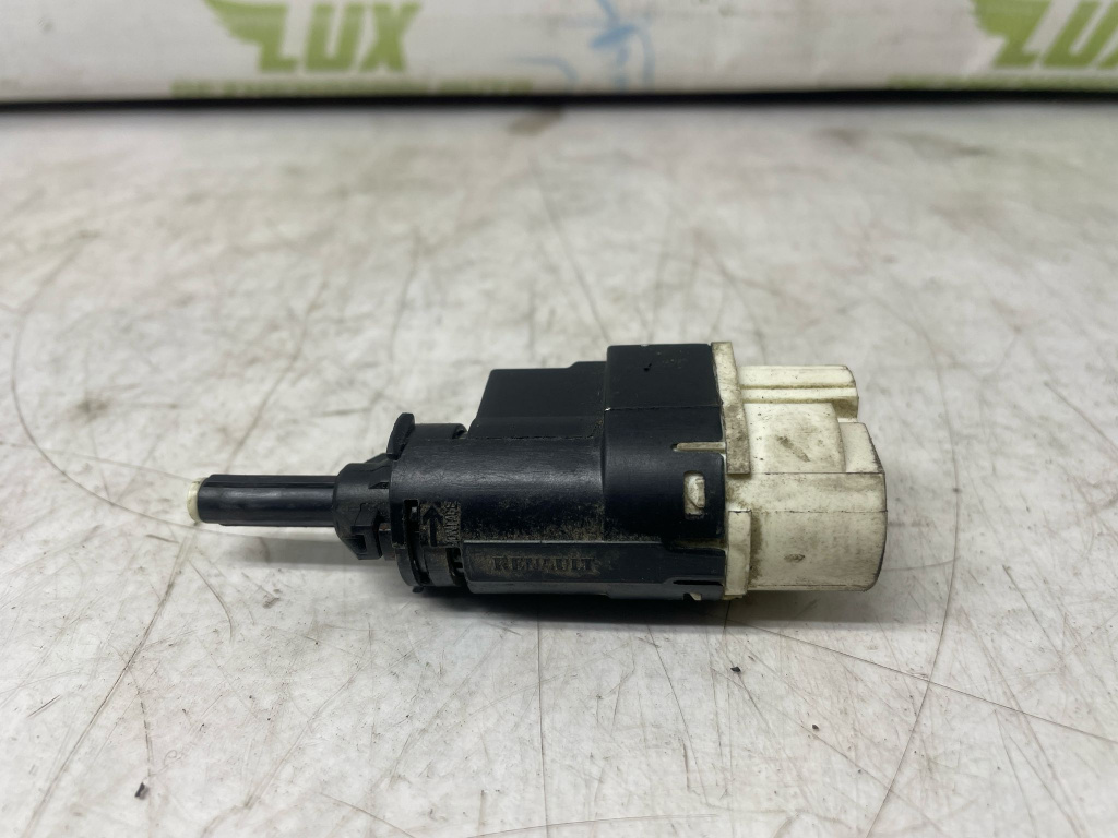 Comutator lumini frana 253206170r Renaul