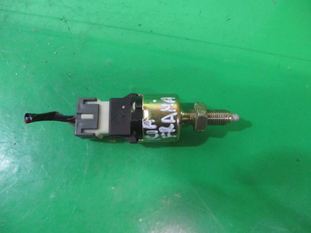 COMUTATOR LUMINI / SWITCH FRANA COD 93810-3E000 KIA SORENTO 1 FAB. 2002 – 2009 ⭐⭐⭐⭐⭐