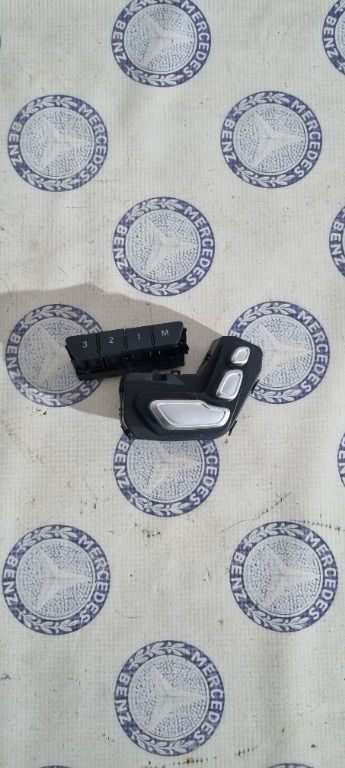 Comutator reglare scaun dreapta fata Mercedes cod A2129050351