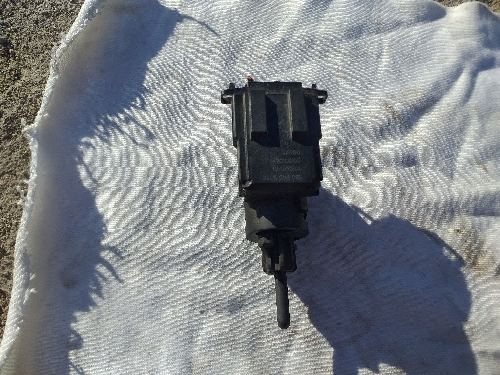 Comutator Stop Frana Audi A6 C6 , Cod : 3b0945511c