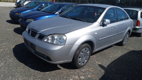 Conducta AC Daewoo Nubira 2004 berlina 1.6i