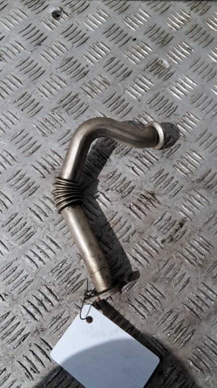 Conducta EGR VW Passat B6 1.6 TDI CAYC a