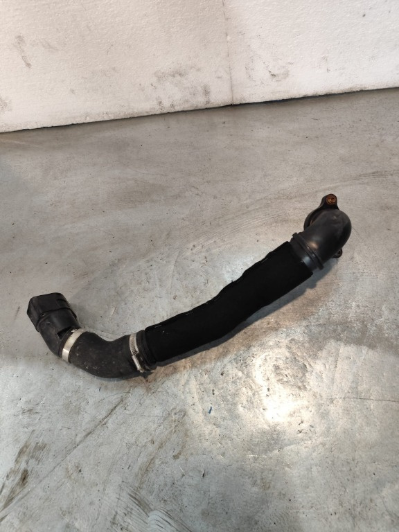 Conducta intercooler 04L145762AD 1.6 tdi CLHA Seat