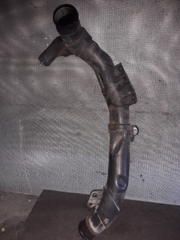 Conducta Intercooler Passat B7 combi 2.0 CFFB, 140