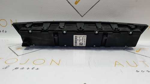 Consola butoane avarii , senzori si mod ECO Mercedes C-Class (S204) 2.2 CDI 2011