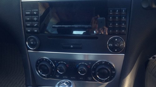 Consola centrală cu radio ce Mercedes c class w203 Facelift