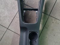 Consola centrala bord +suport pahare Volkswagen Golf 5 - 1K0863243A (2004 - 2010)