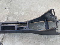 Consola centrala cotiera Audi A4 B7 (cu defect)