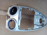 Consola centrala cu grila aerisire buton avarie Opel Corsa D