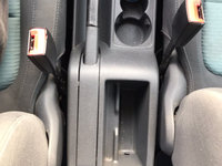 Consola centrala dintre scaune VW Golf PLUS