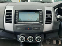 Consola centrala Mitsubishi Outlander 2008 SUV 2.2 DIESEL