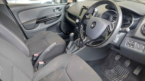Consola centrala Renault Clio 4 2013 HATCHBACK 1.2 16V D4F (740)