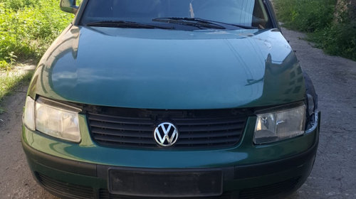 Consola centrala Volkswagen Passat B5 [1996 -