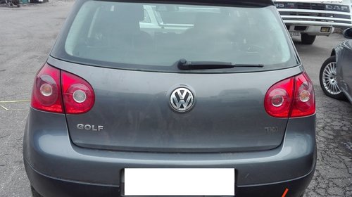 Consola centrala VW Golf 5 2005 hatchback 1.9 TDI