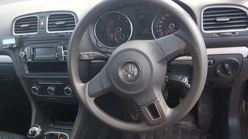 Consola centrala VW Golf 6 2010 hatchback 2.0 tdi