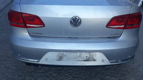 Consola centrala VW Passat B7 2012 berlina 2.