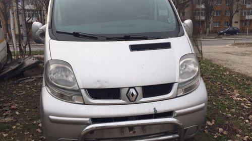 Contact Auto Renault Trafic 2.5 2007 Diesel