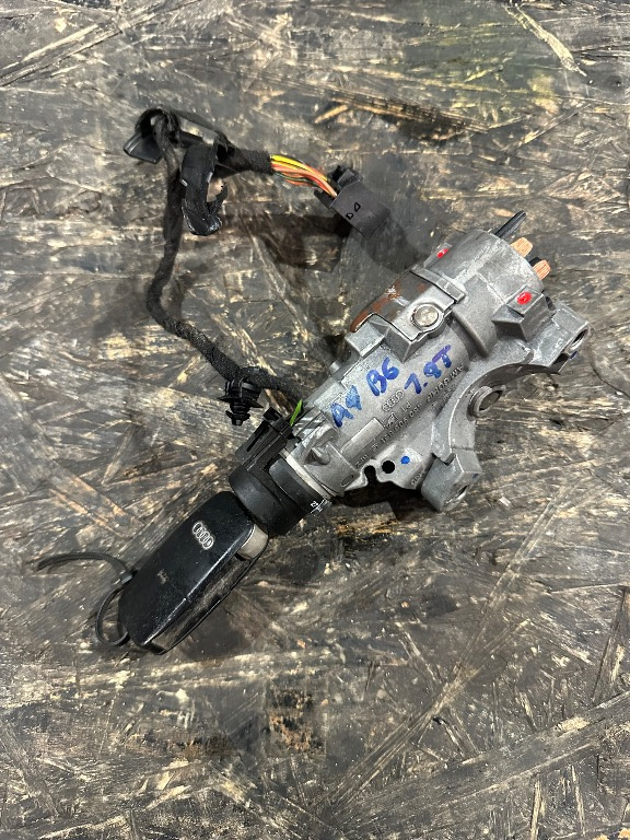 Contact cu cheie OEM Audi A4 4B0905851 - imagine 1