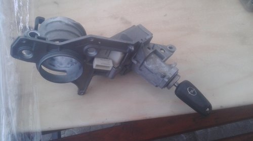 Contact cu cheie Opel Astra H 2004-2009 in st