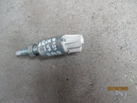 Contact switch pedala ambreiaj Lexus IS II 220D 177cp 2006 2007 2008 2009 2010 2011...