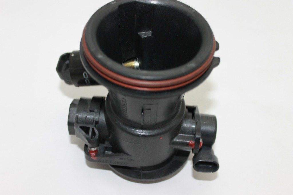 Corp clapeta echipat pentru Logan 1.4 MP