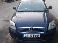 Cui tractare Toyota Avensis 2 T25 [2002 - 2006] wagon 2.2 D MT (175 hp) volan stanga