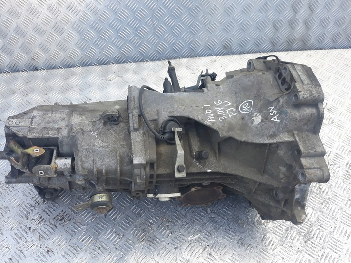 Cutie 3.0 V6, cod: FJU, motor ASN ,Audi A6, 220 Cp, 5 trepte, 2001-2005, piesa echipare OEM
