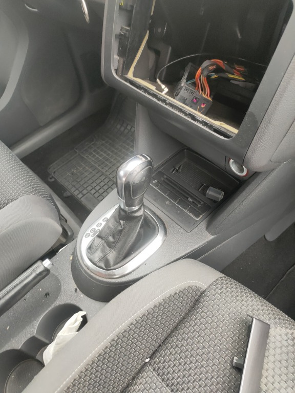Cutie automata DSG vw touran 2.0tdi COD 