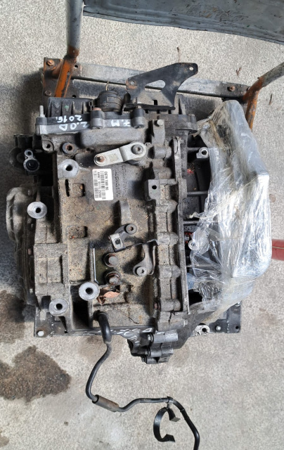 Cutie de viteze automata Cod: DS7R7000BG DS7R-7F097 AWBC1 Ford Mondeo MK5 [2014 - 2020] Liftback 2.0 TDCi Duratorq AMT (180 hp)